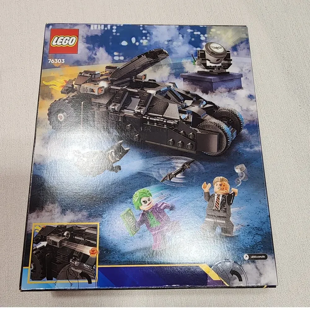 Lego Batman tumbler vs Two-face and Joker chase 429 pieces